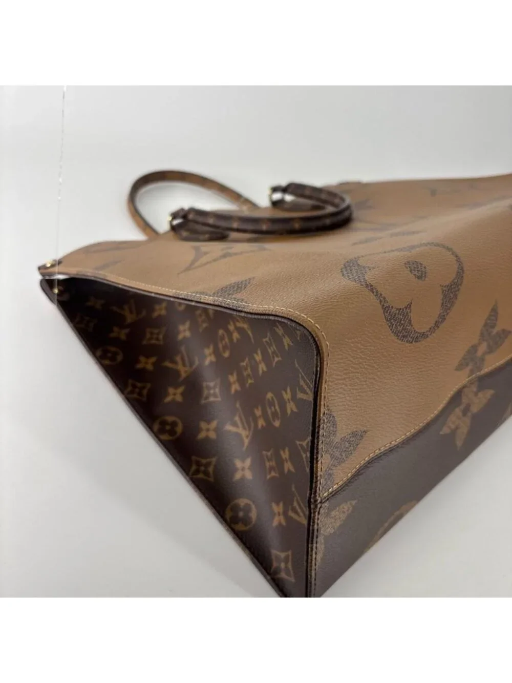 Louis Vuitton Monogram Giant On The Go GM Tote